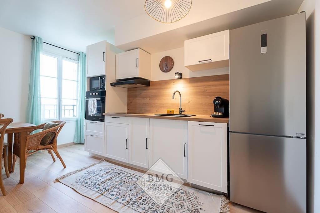 Bellagio Appartement Disneyland เซร์ริส ภายนอก รูปภาพ