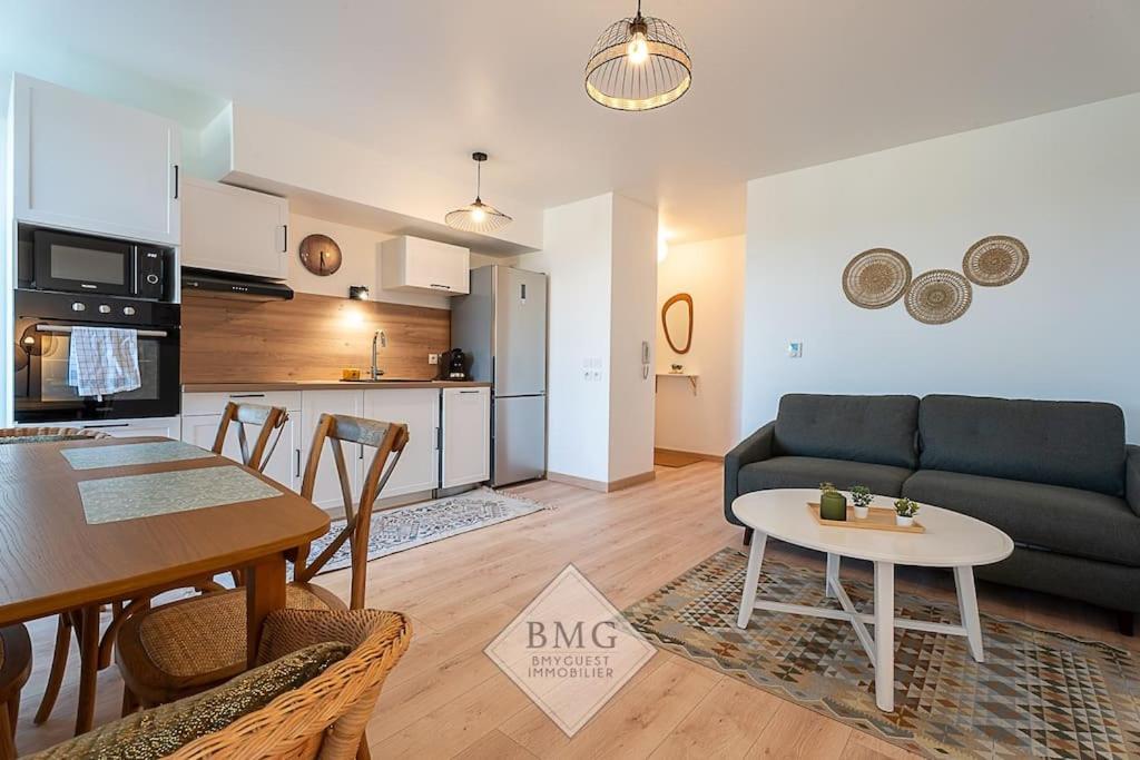 Bellagio Appartement Disneyland เซร์ริส ภายนอก รูปภาพ